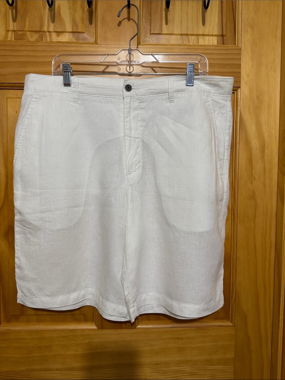 Tasso Elba Men’s White Flat-Front 100% Linen Bermuda Shorts, Size 36